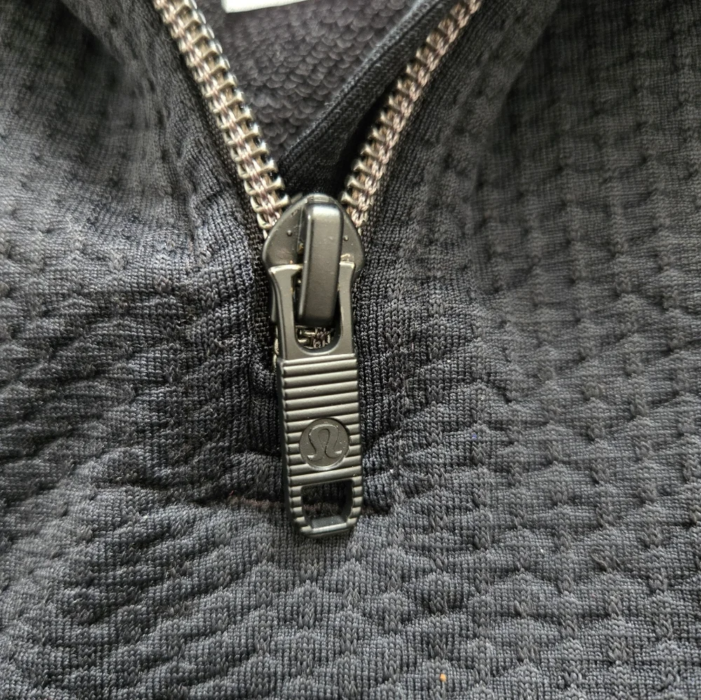Lululemon Engineered Warmth Half zip Black Top - Picture 6 of 13